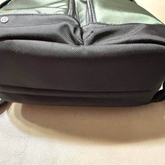 Briggs & Riley Green Men's Backpack - Picture 11 of 15